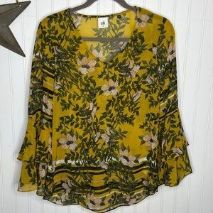 CAbi Green and Yellow Floral V-Neck Top Size Small